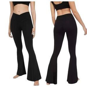 OFFLINE By Aerie Real Me High Waisted Crossover Super Flare
Legging blk XS short